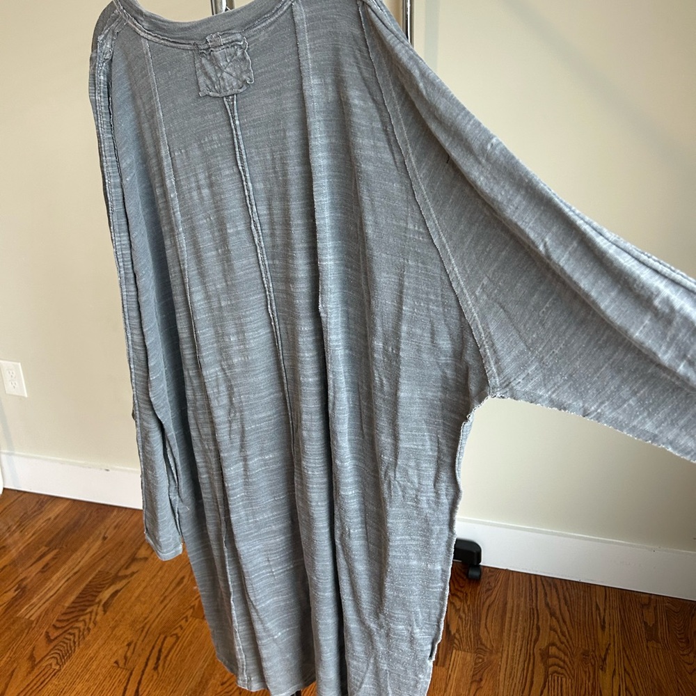 We The Free Long Sleeve Gray Tee - Picture 4 of 8